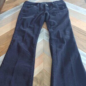 Arizona women’s black corduroy pants in size 7